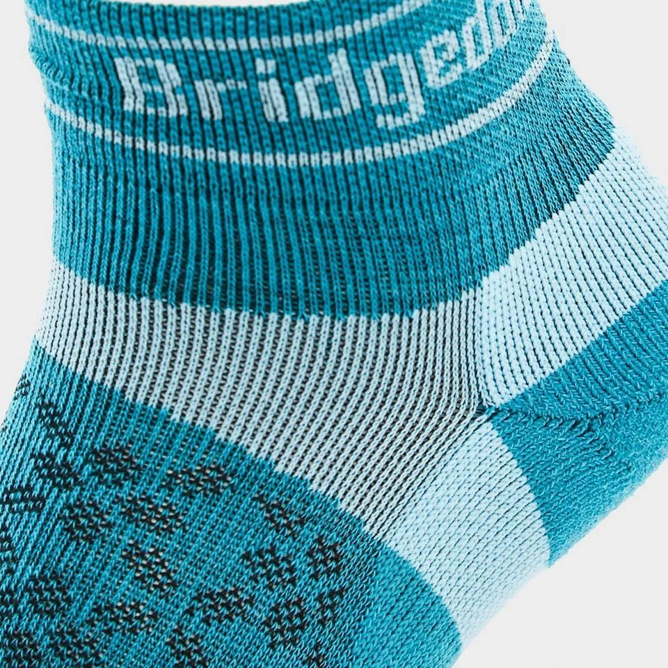 Bridgedale Women’s Ultra Light T2 Merino Sport Low Socks - Image 3